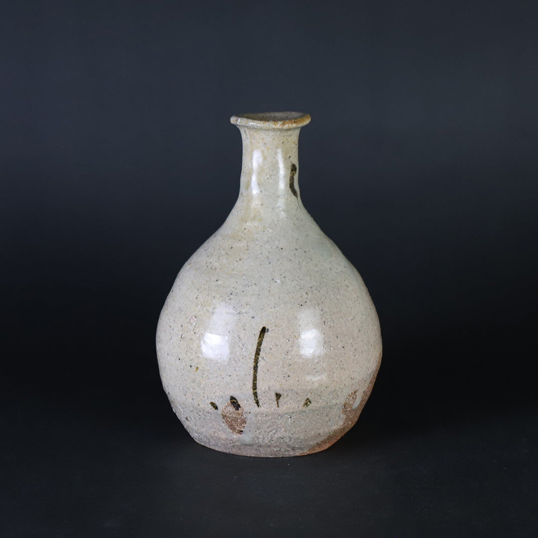 Painted Karatsu sake bottle by Sakurei Okamoto (No.63