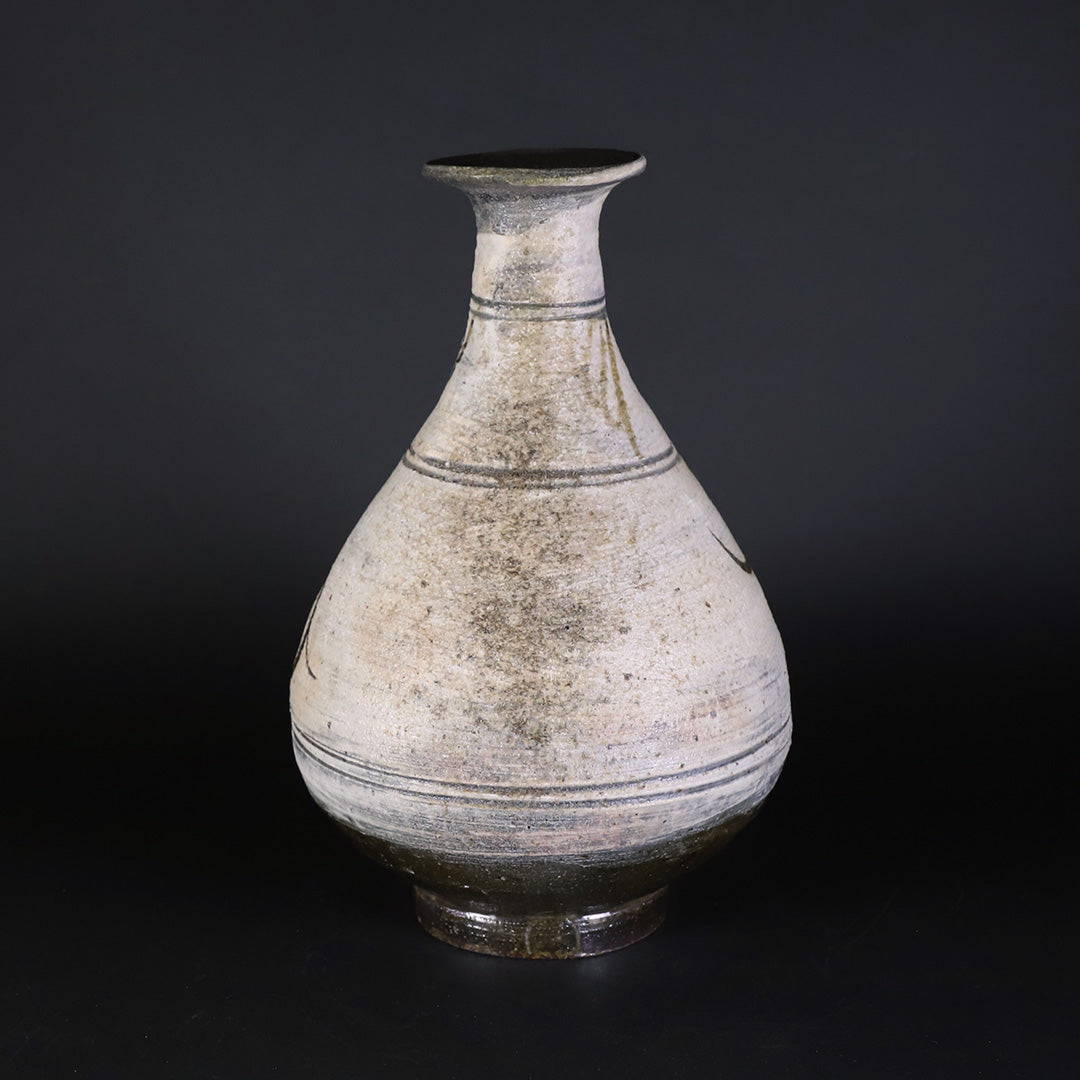 岡本太郎　飛翔　花器　花瓶 内村慎太郎 作 鶏龍山灰被花入 No.5 – ギャラリー一番館オンラインショップ