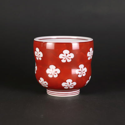 Gen'emon Kiln Red-painted plum blossom teacup