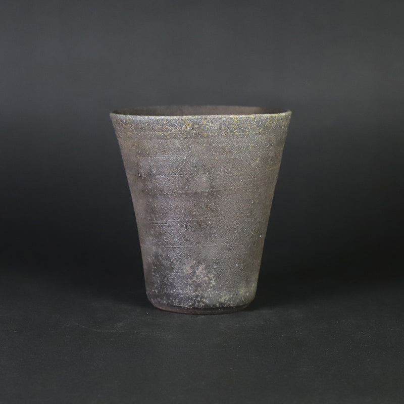 Karatsu Nanban beer cup 1 by Nakazato Taki