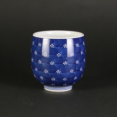 Gen'emon Kiln Blue and white plum pattern teacup