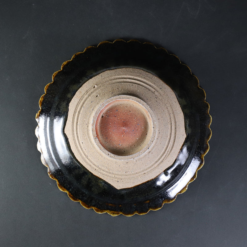 Ame Karatsu Ring Flower Plate by Shuichi Okamoto