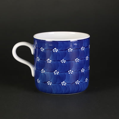 Gen'emon Kiln Blue and white plum pattern bowl and plate