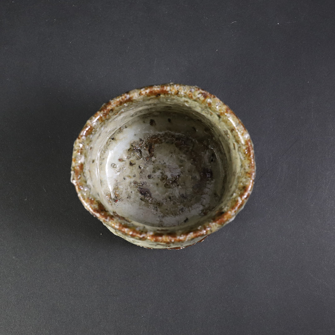 田中孝太 作 斑唐津ぐい呑3 – ギャラリー一番館オンラインショップ