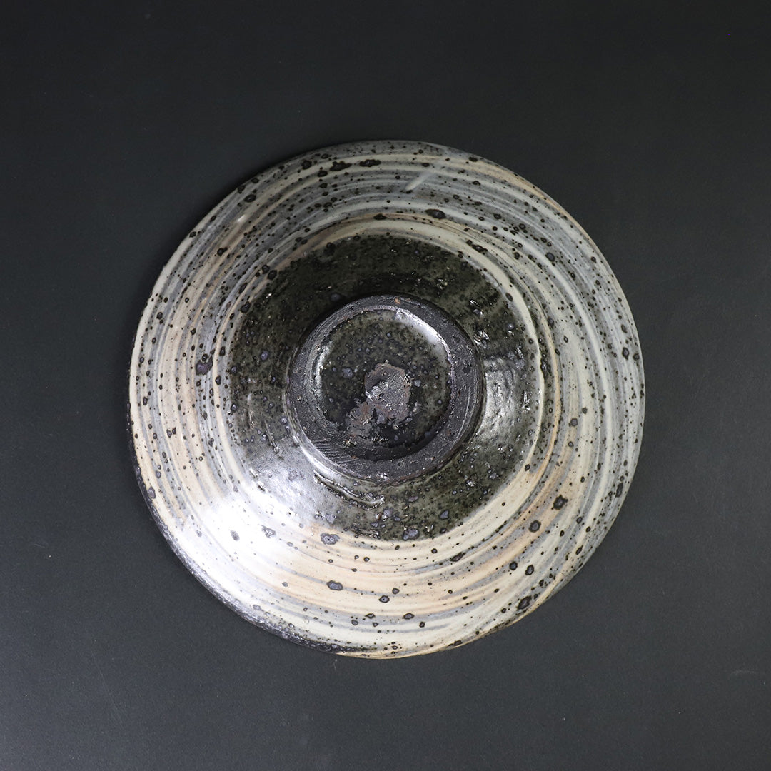 中里隆 作 唐津絵刷毛目向附 – ギャラリー一番館オンラインショップ