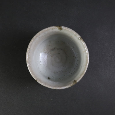 十四代中里太郎右衛門　作　朝鮮唐津ぐい呑　No.63