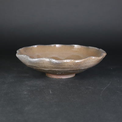 Karatsu plate No.8-1 by Yoshihisa Ishii