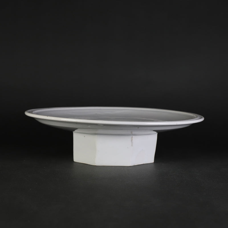 White porcelain bowl with chamfered base by Sakurei Okamoto