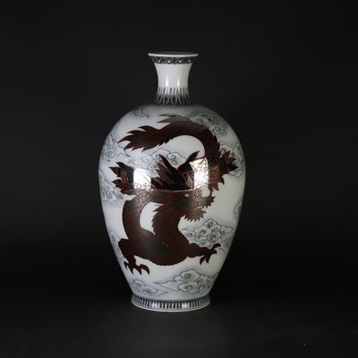 Imaemon Kiln Color Nabeshima Dragon Painting Vase