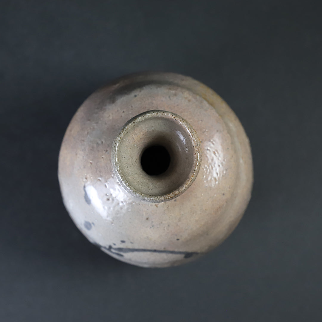 岡本作礼 作 絵唐津徳利 – ギャラリー一番館オンラインショップ