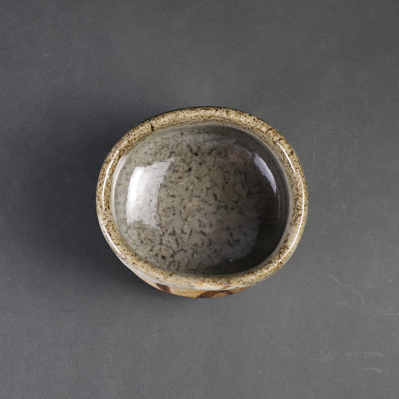 Nakazato Taroemon Kiln Oribe Karatsu Sake Cup (Susuki)