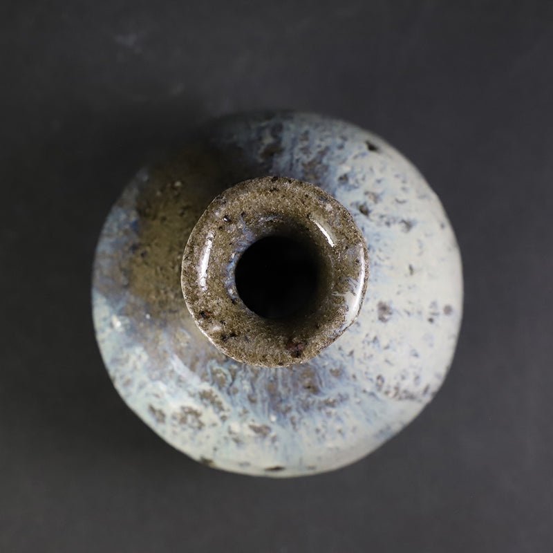 Madara Karatsu Sake Bottle No.29 by Munehiko Maruta