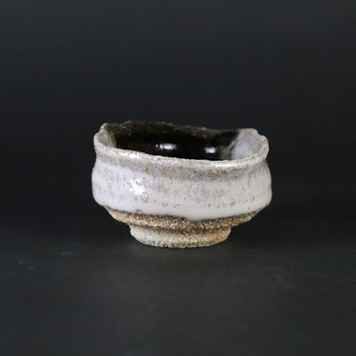 Korean Karatsu Kuinomi cup (No. 22) by Sakurei Okamoto