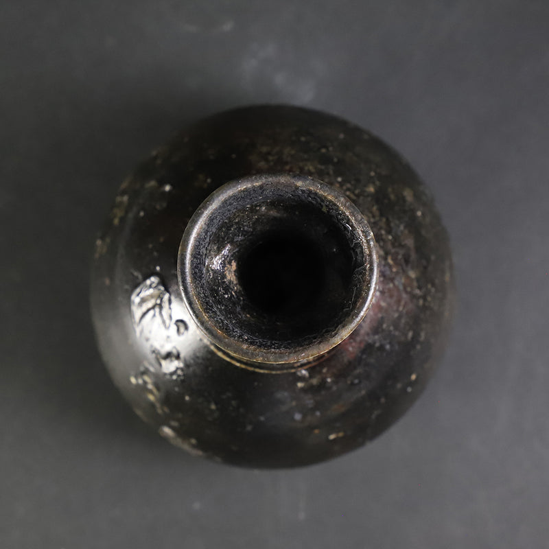 Black Karatsu Sake Bottle No.2 by Shuichi Okamoto
