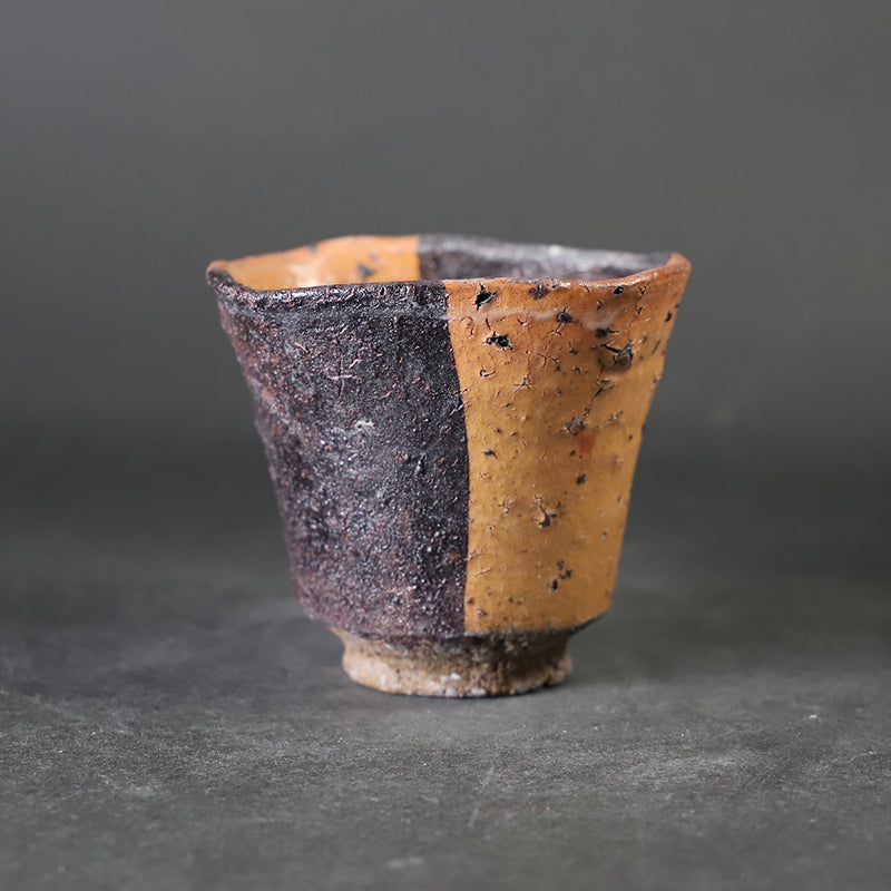 丸田雄　作　唐津赤黒花紋蓋向付　No.4