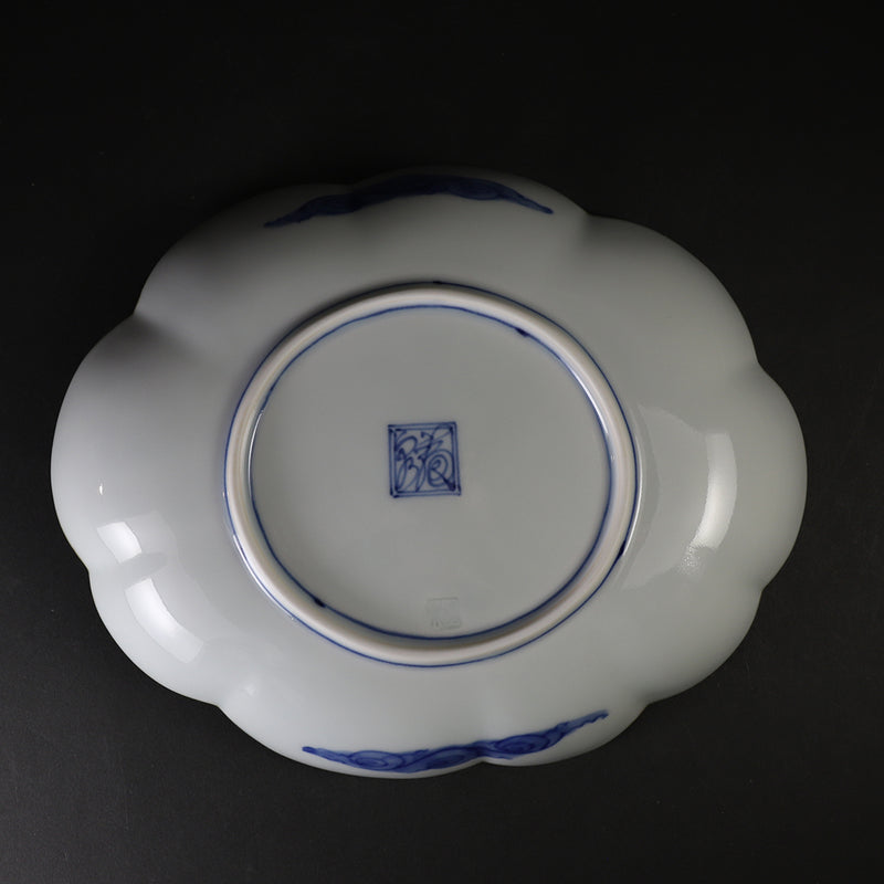 Fukuizumi kiln Shochiku plum cloud shaped deep plate