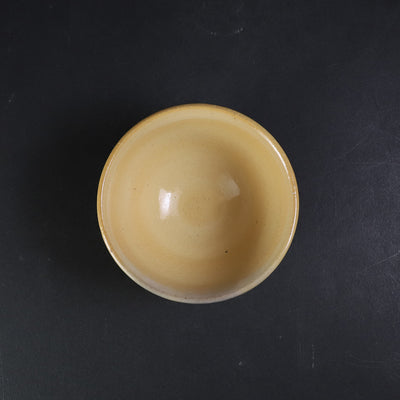 Karatsu sake cup by Taki Nakazato