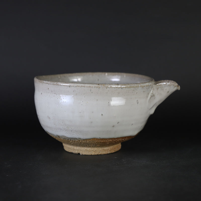 Madara Karatsu Katakuchi by the 14th generation Nakazato Tarouemon