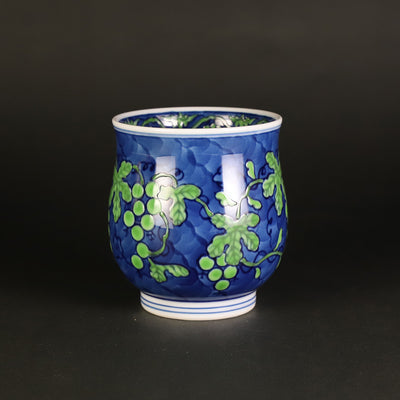 Gen'emon Kiln Green Grape Painting Teacup
