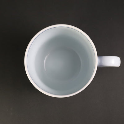 Gen'emon Kiln Blue and white plum pattern mug