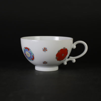 柿右衛門窯　錦丸文紅茶碗