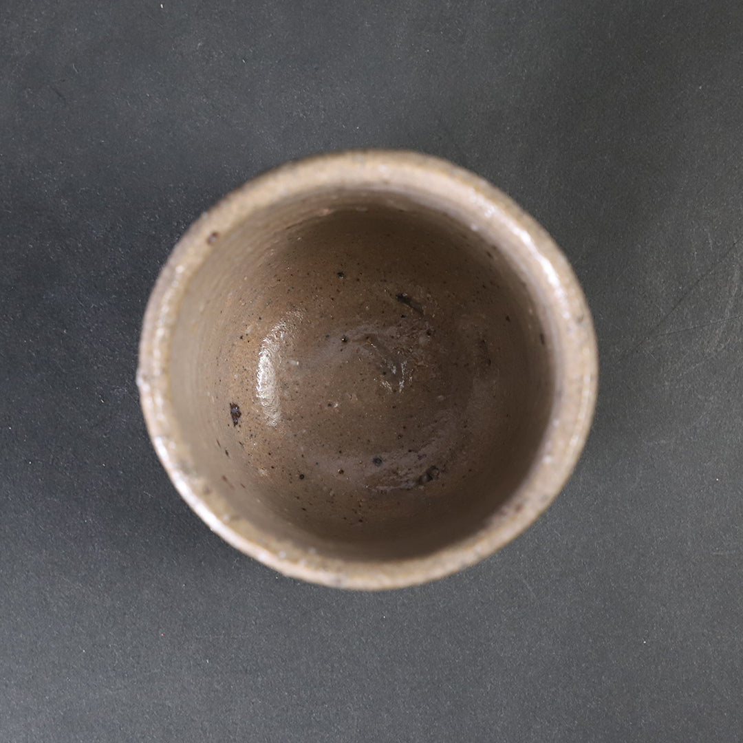 内村慎太郎 作 絵唐津筒ぐい呑 No.17 – ギャラリー一番館オンライン