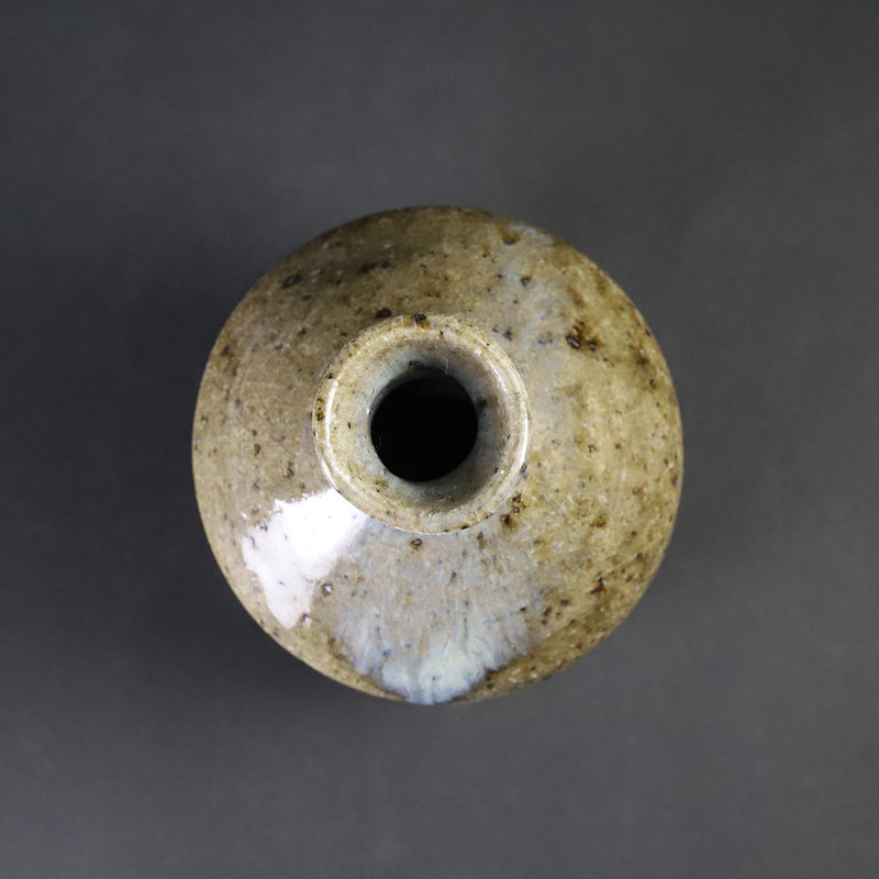 Ash-glazed sake bottle by Shingo Oka