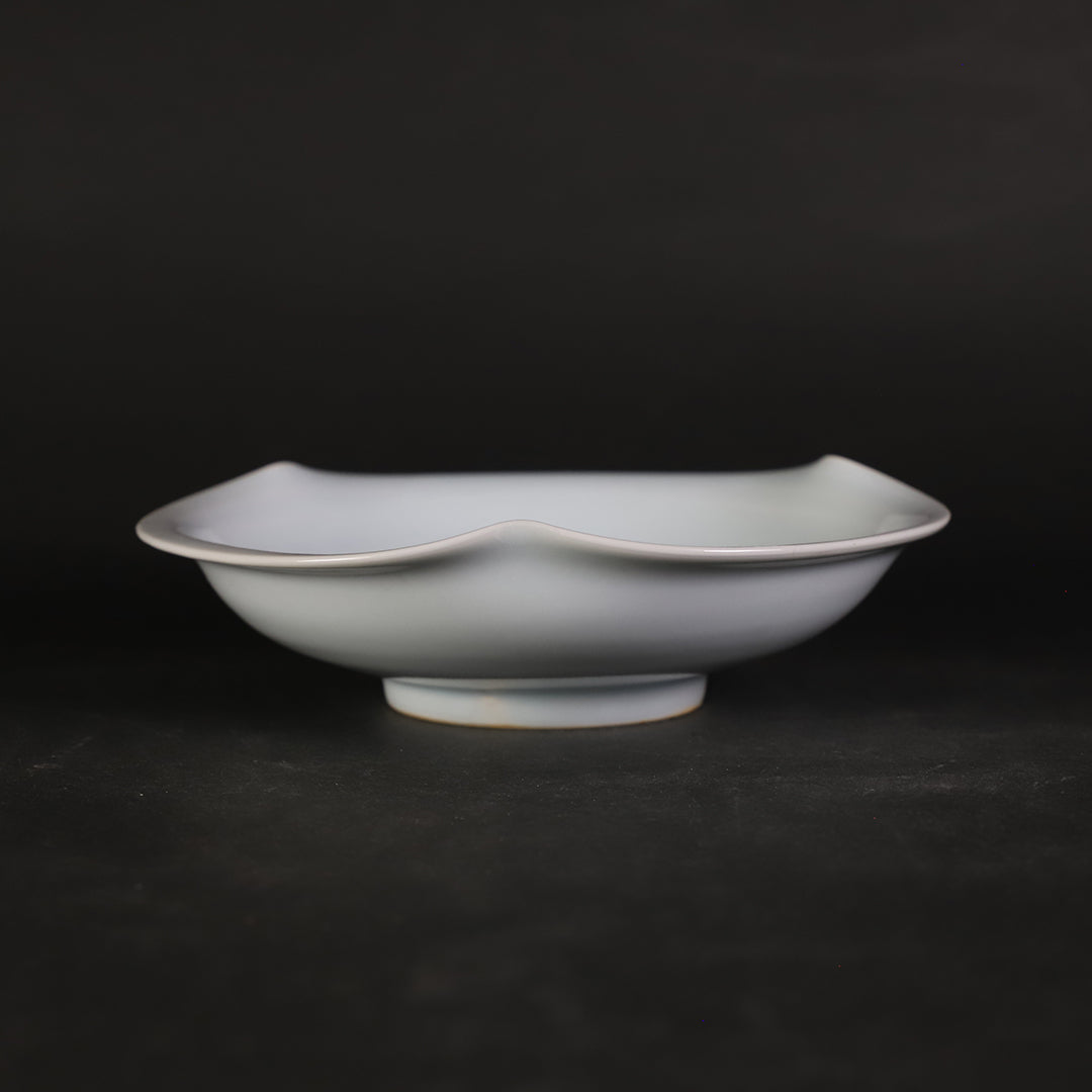 中里健太 作 青白磁州浜形皿 – ギャラリー一番館オンラインショップ