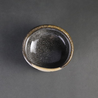 Nakazato Taroemon Kiln Oribe Karatsu Sake Cup (Nebiki Pine)