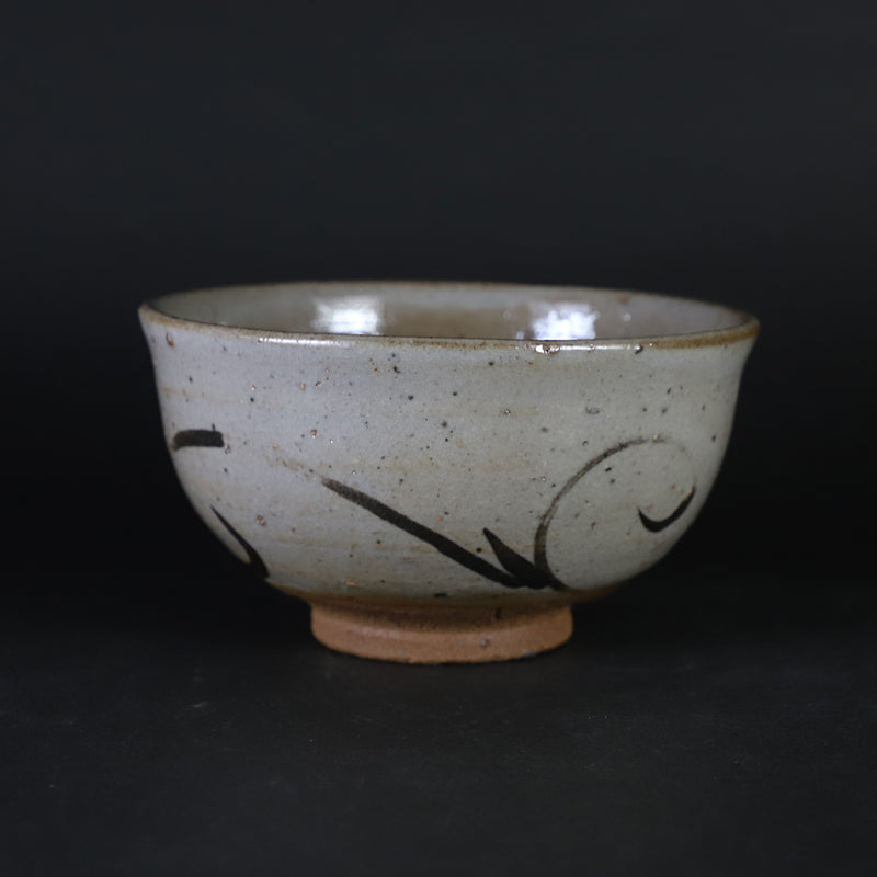 Painted Karatsu tea bowl No.6 by the 14th generation Nakazato Tarouemon