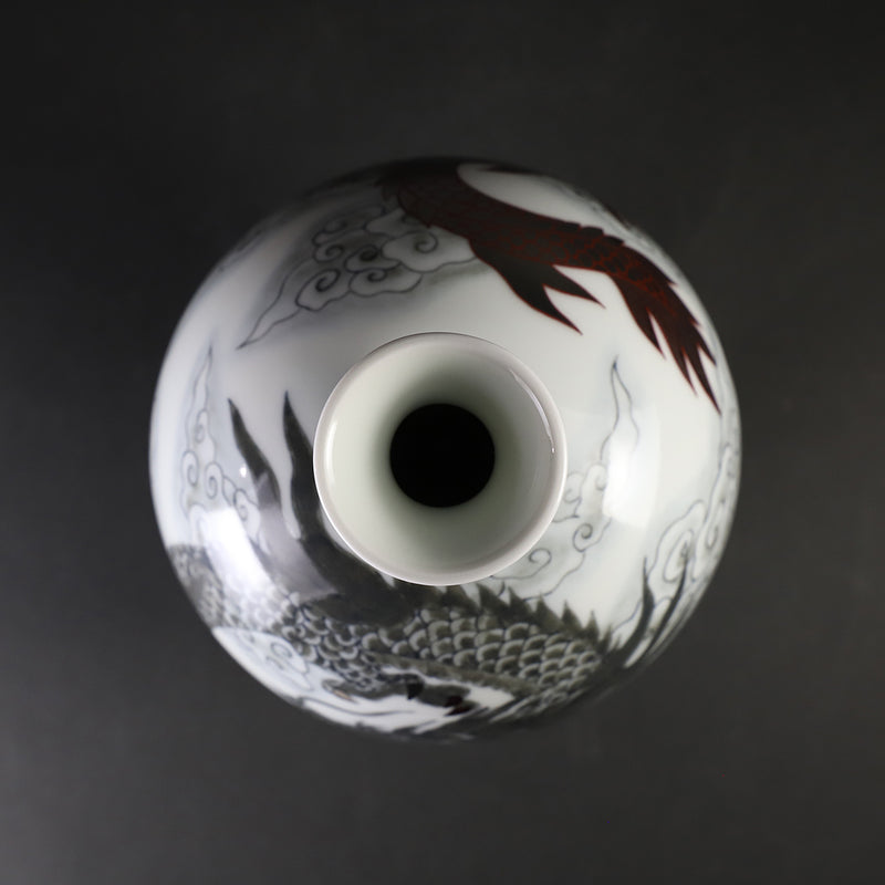 Imaemon Kiln Color Nabeshima Dragon Painting Vase