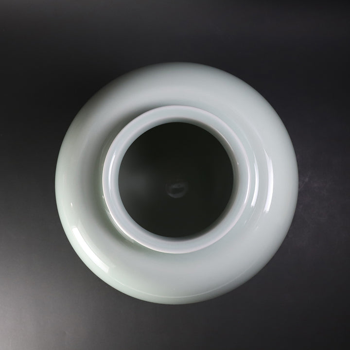 新品未使用　中村清吾　白磁　蓋壺　共箱付き　骨董品 新品未使用 中村清吾 白磁 蓋壺 共箱付き 骨董品 - メルカリ
