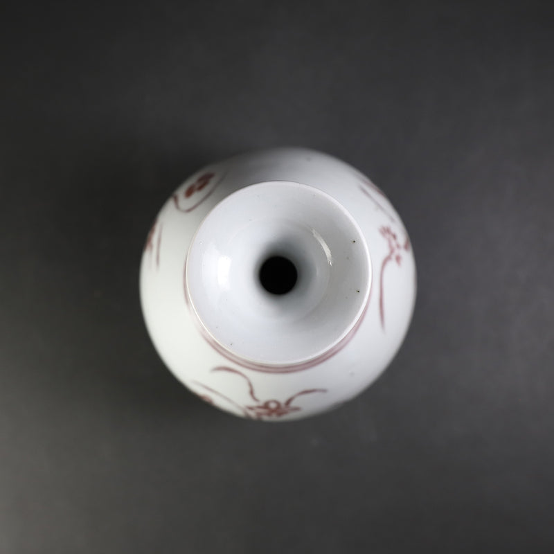 岡本作礼　作　釉裏紅草花文花入　No.10