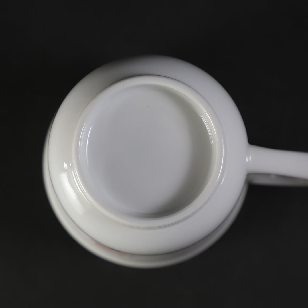 十五代酒井田柿右衛門 作 濁手葡萄文マグカップ – ギャラリー一番館