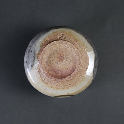 Nakazato Taroemon Kiln Oribe Karatsu Sake Cup (Nebiki Pine)