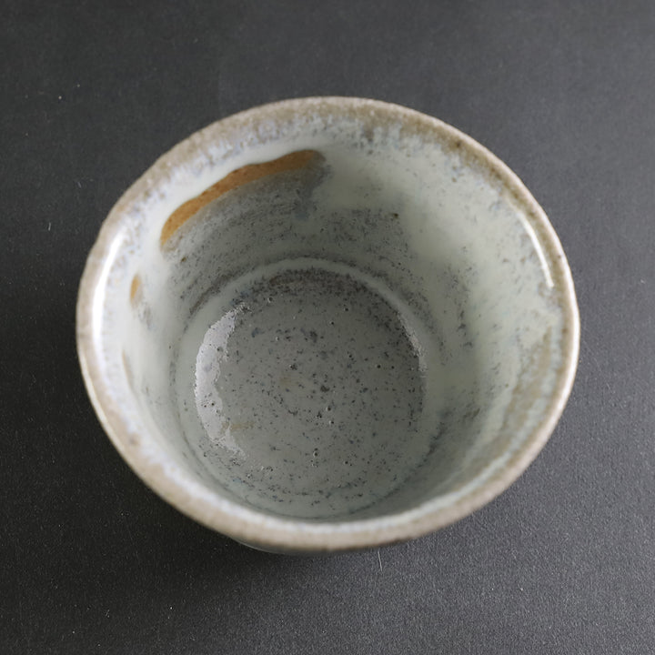 竹花正弘 作 斑唐津ぐい呑 NO.2 – ギャラリー一番館オンラインショップ