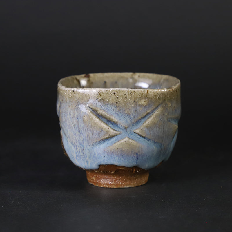Ash-glazed four-sided carved sake cup by Shuichi Okamoto