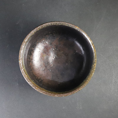 Black Karatsu tea bowl by Kota Tanaka