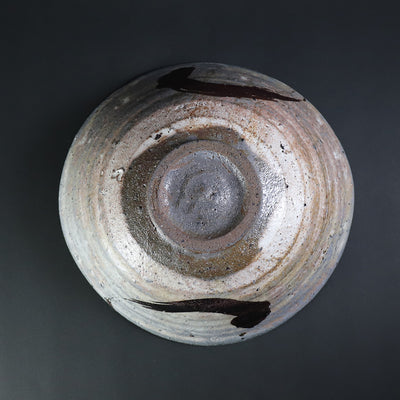 Powder-glazed Karatsu Shoe Bowl by Munehiko Maruta