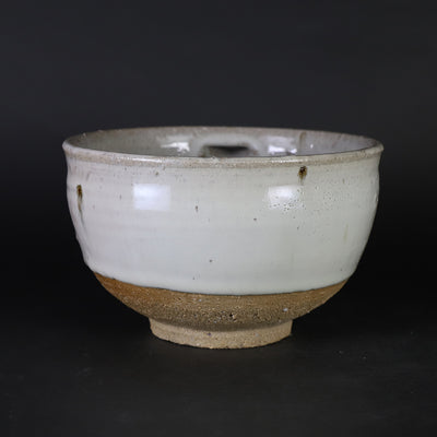 Madara Karatsu Katakuchi by the 14th generation Nakazato Tarouemon