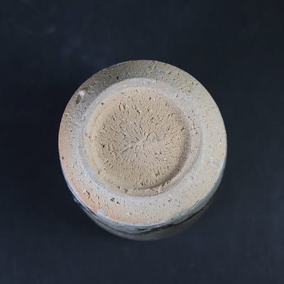 Suzu Green Tea Cup (Large) No.28 by Yasumoto Kajiwara