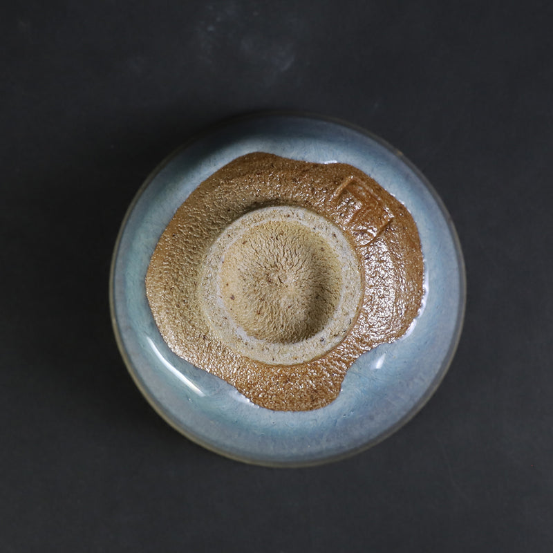Ash-glazed sake cup No.5 by Shuichi Okamoto