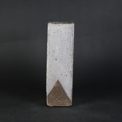 梶原靖元　作　角花入　No.61