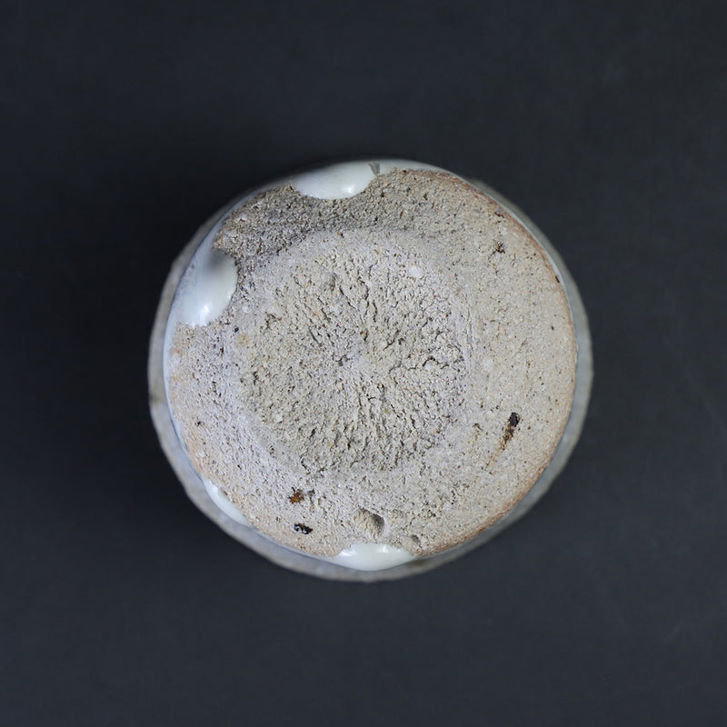 Madara Karatsu sake cup by Munehiko Maruta