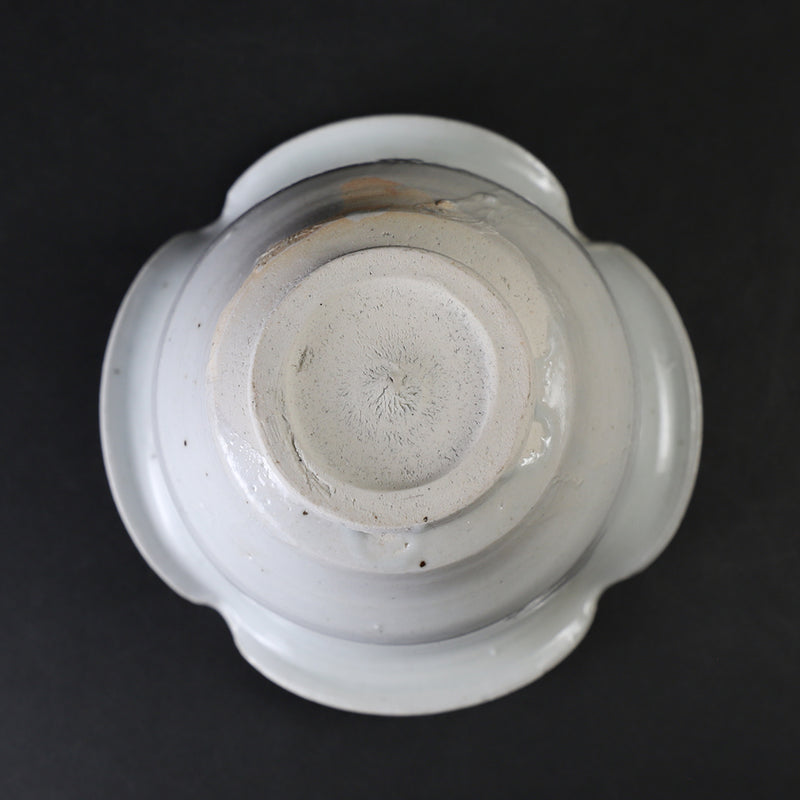 White porcelain dish by Naoto Yano