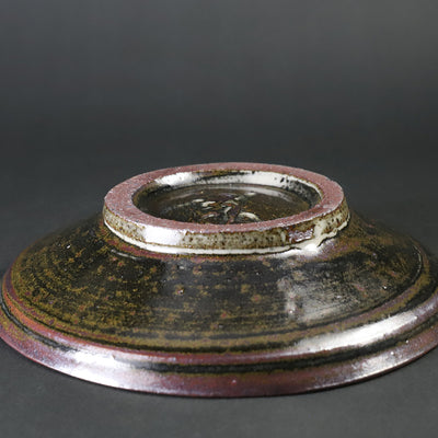 Iron-glazed plate by Taki Nakazato