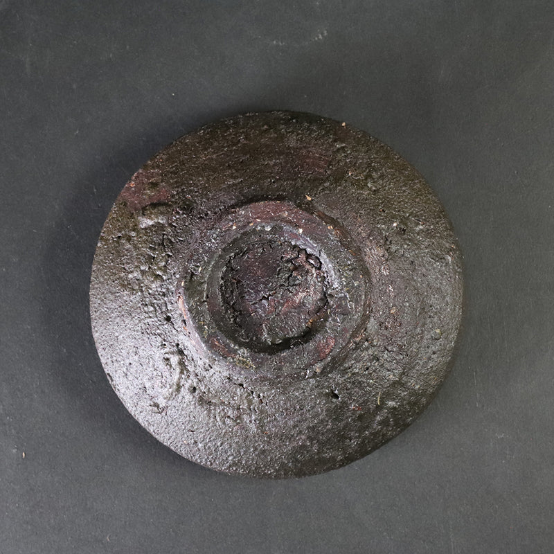 Black Karatsu sake cup by Kota Tanaka