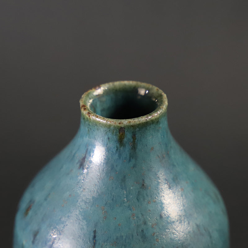 中里花子　作　花入2