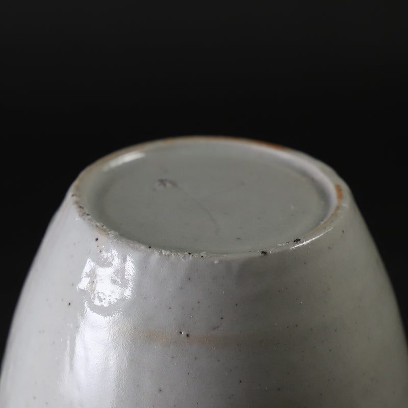 石井義久　作　唐津白磁花器　No.60