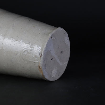 Karatsu white porcelain vase No.72 by Yoshihisa Ishii